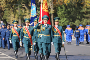 Бишкек: Салтка айланган салтанаттуу саамалык
