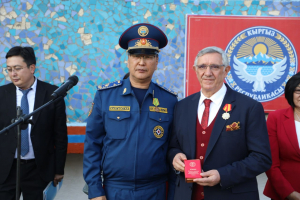 КДМБда сыйлыктарды тапшыруу салтанаты