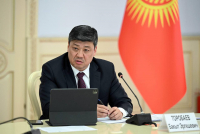 МинКаб Төрагасынын орун басары Бакыт Төрөбаев борбордогу ЖЭБдеги штаттык эмес кырдаалдын себептерин аныктоо боюнча мекемелер аралык комиссиянын жыйынын өткөрдү