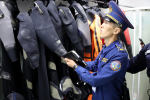 Сотрудники МЧС КР посетили Сибирский региональный поисково-спасательный отряд
